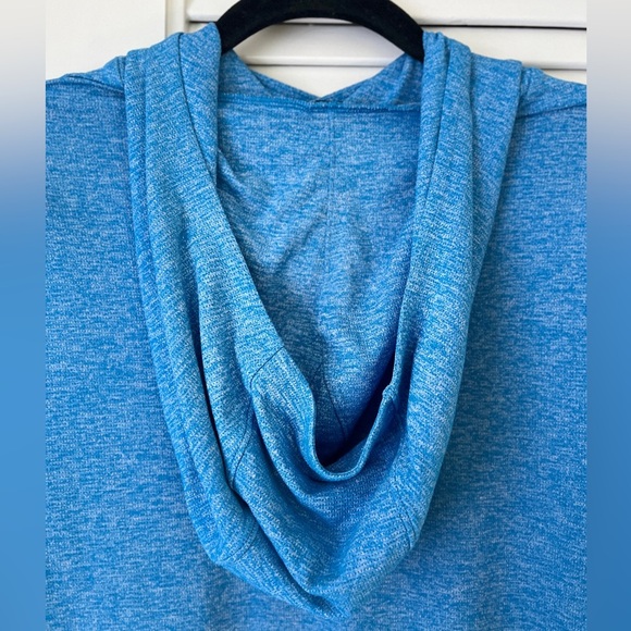 Lululemon Blue Drysense Lightweight Running Hoodie Small - Picture 5 of 10